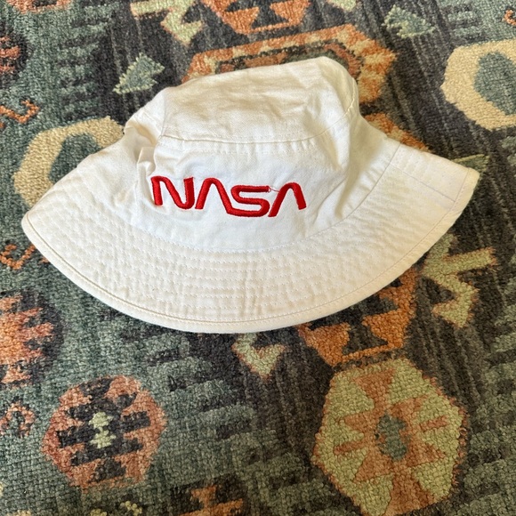 Nasa Other - SIGNED NASA Kids White Bucket Hat with Red Logo